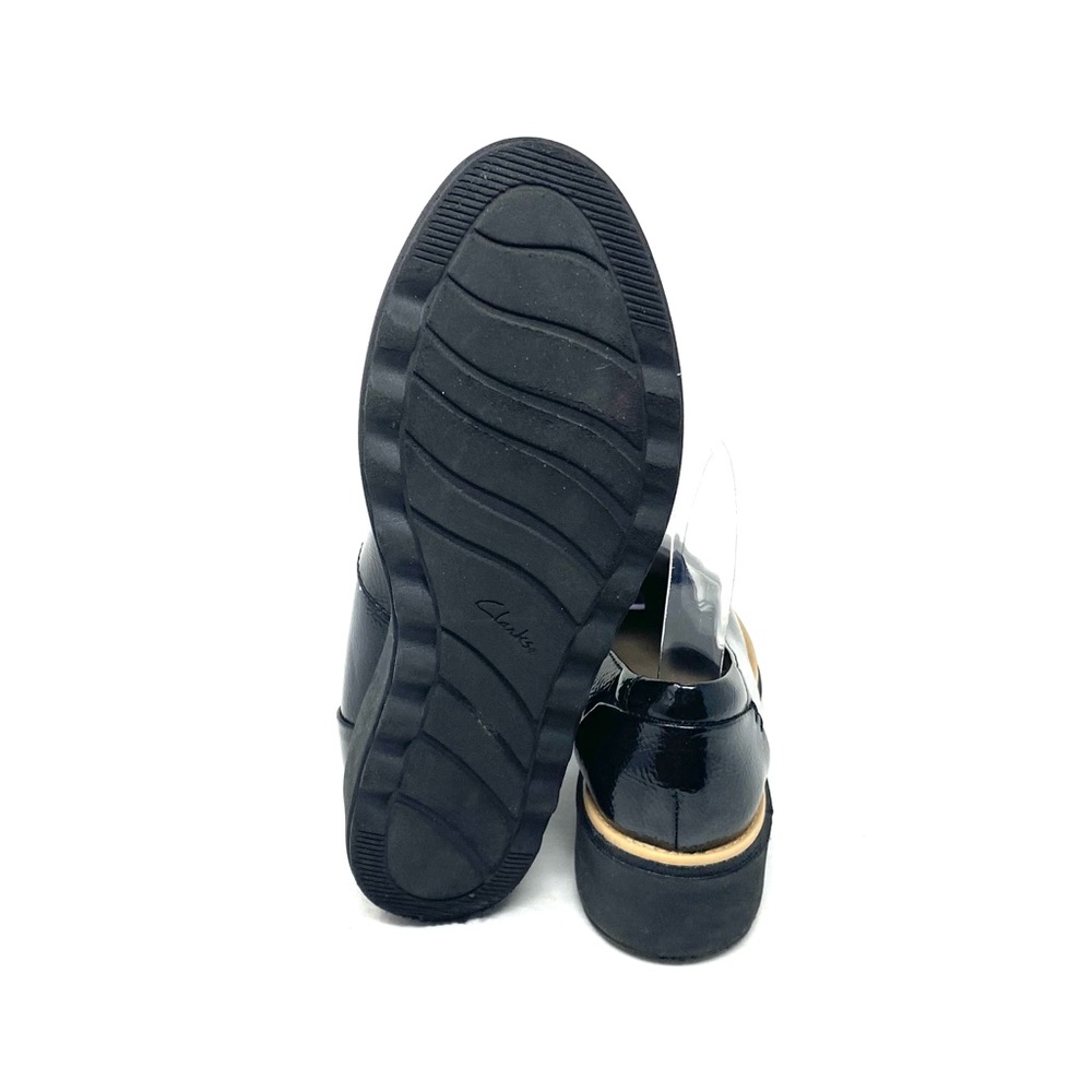 Clarks Patent Leather Slip Ons - Picture 3 of 7